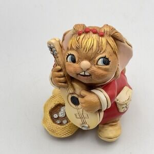 Vtg PENDELFIN RABBIT BUSKER MADE IN ENGLAND HANDPAINTED STONECRAFT Signed PD BOX